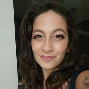 Meet your Posher, Amy